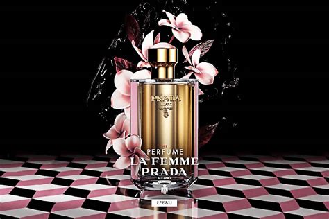 Prada la femme reviews